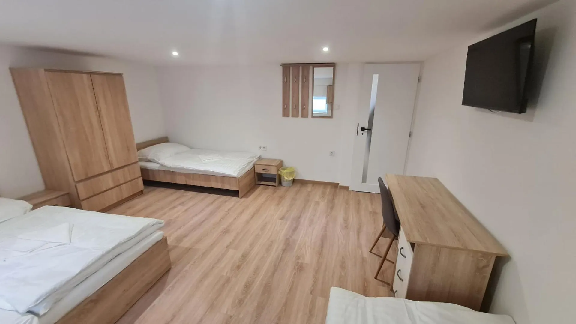 Hotel Erdely 60 Guesthouse Debrecen